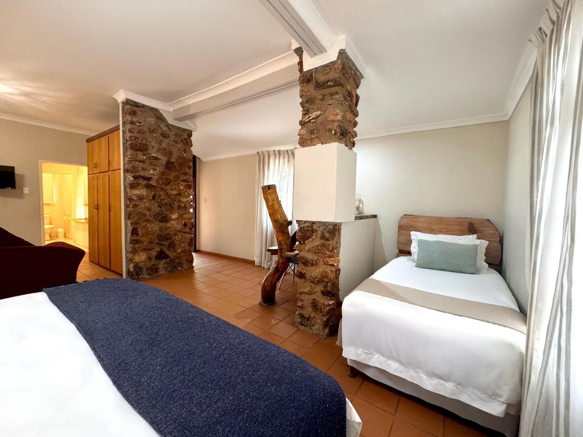 Centurion Guest House And Lodge Exterior photo