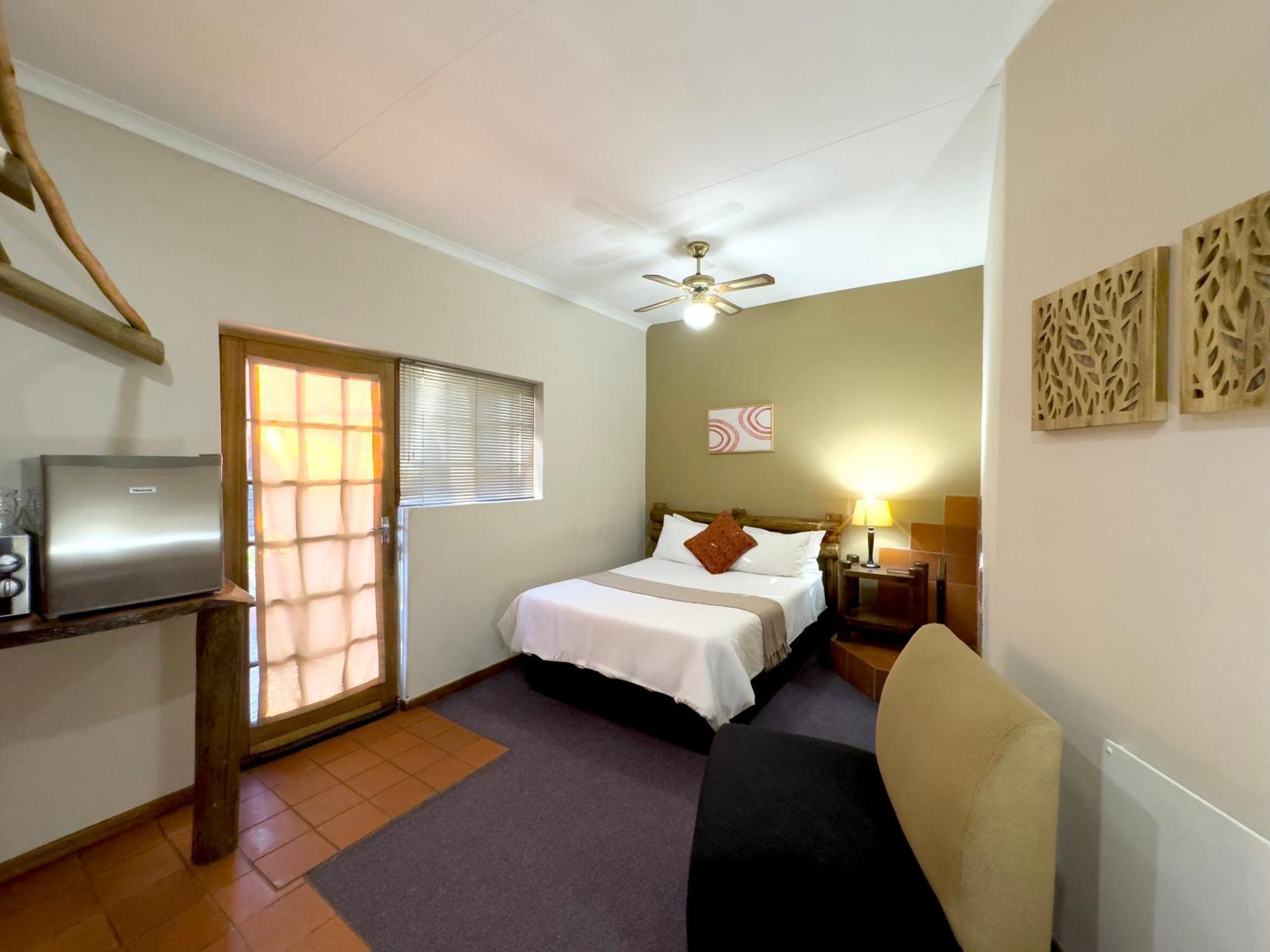 Centurion Guest House And Lodge Exterior photo